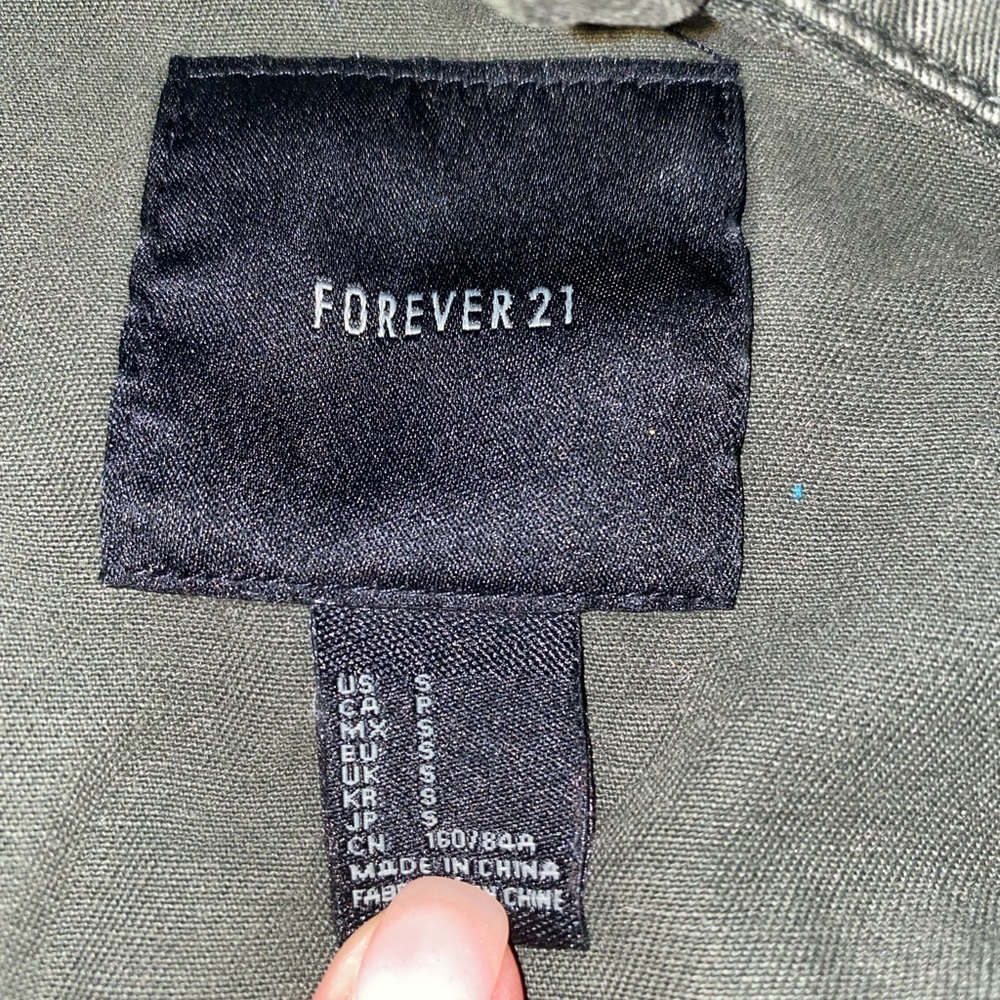 Utility Jacket - Picture 3 of 4